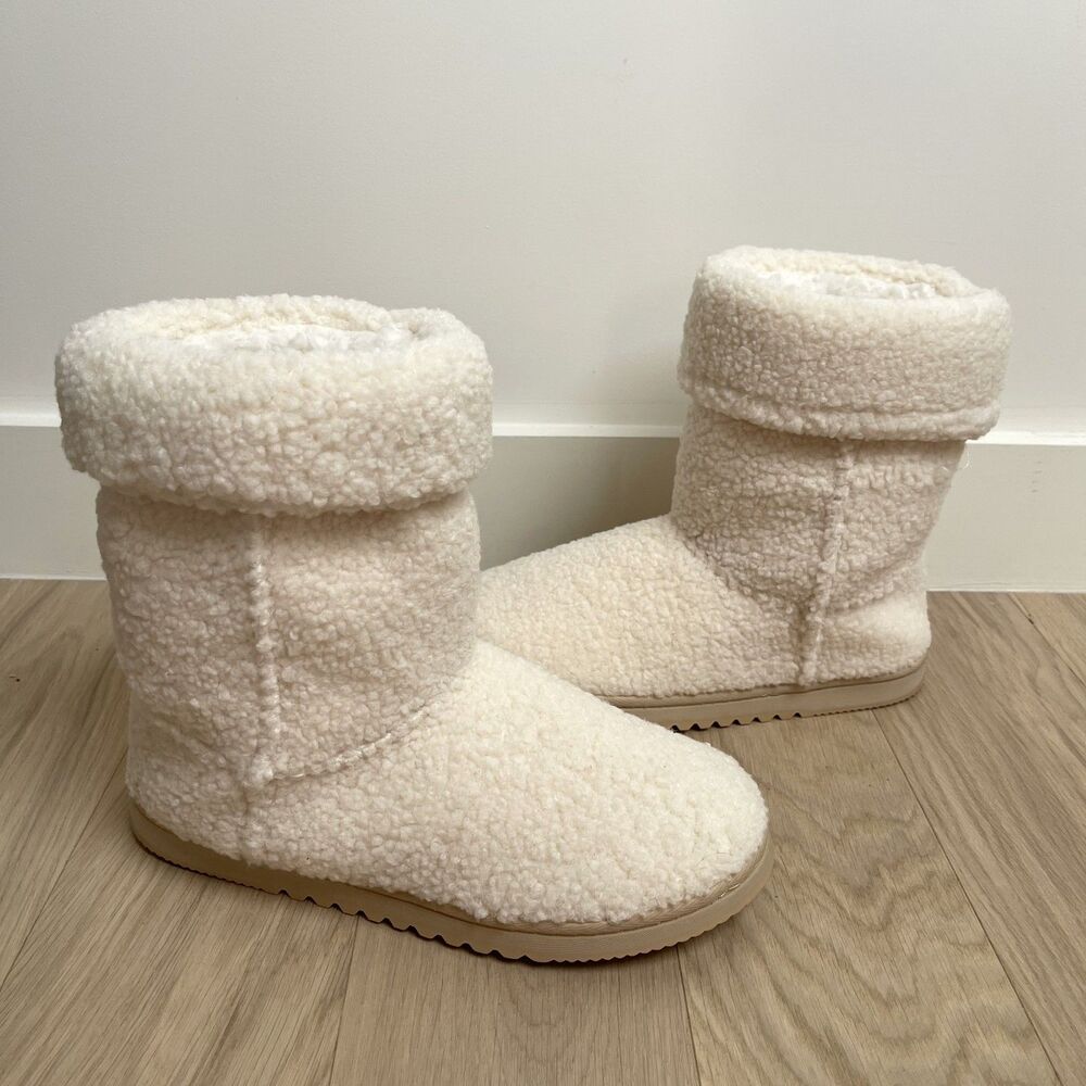 🆕 Sherpa Faux Fur Fold-Over Slipper Booties - Large